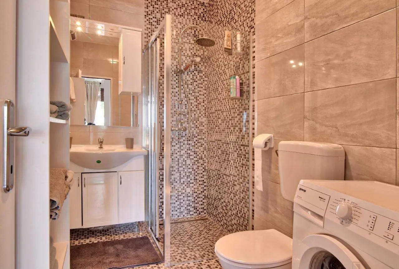 Meerblick Ferienhaus Julian Nahe Rovinj Vakantiehuis