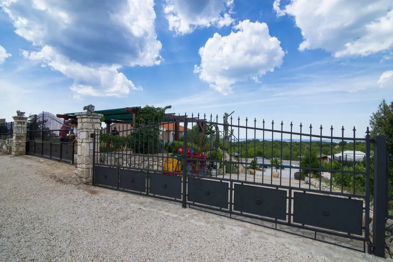 Meerblick Ferienhaus Julian Nahe Rovinj 0*,  Croatia